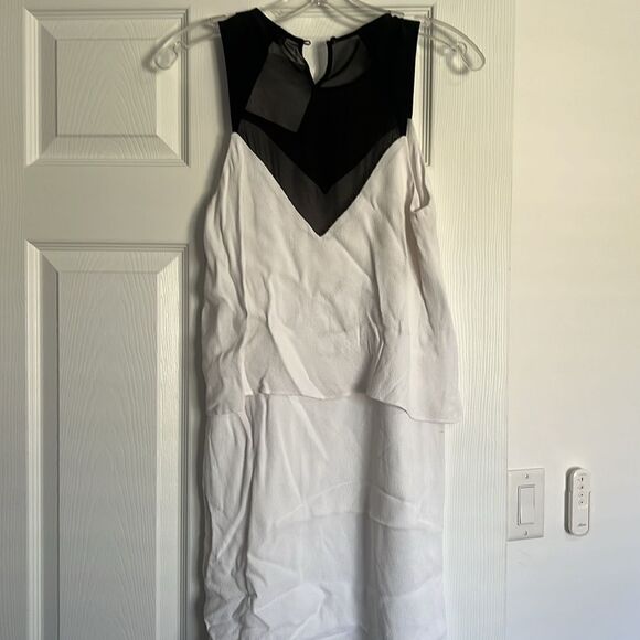 Sandro Dress - NEW With Tags - Size 1 - Brand New - White & Black Knee Length - Picture 5 of 5